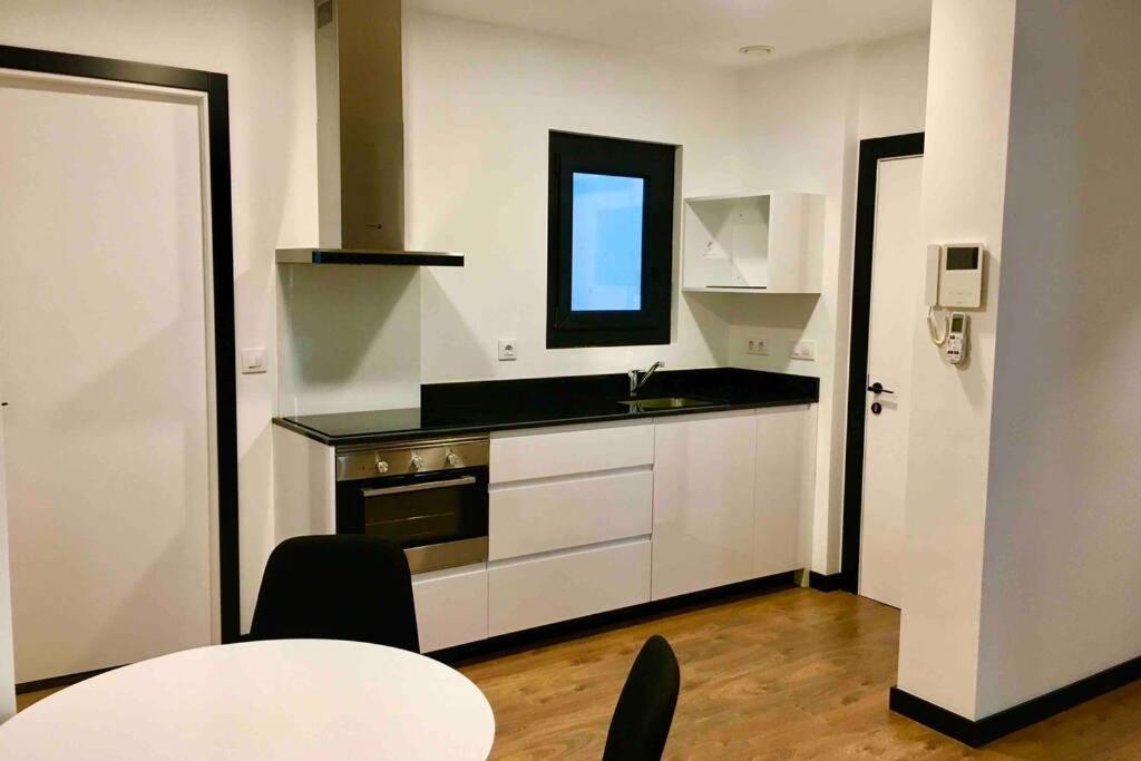Loft De Diseno Con Balcon Διαμέρισμα Φιγκέρες Εξωτερικό φωτογραφία
